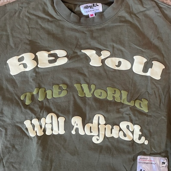 SLK Studios Be You The World Will Adjust Vintage Y2K Graphic T-Shirt Sz M - Picture 4 of 8